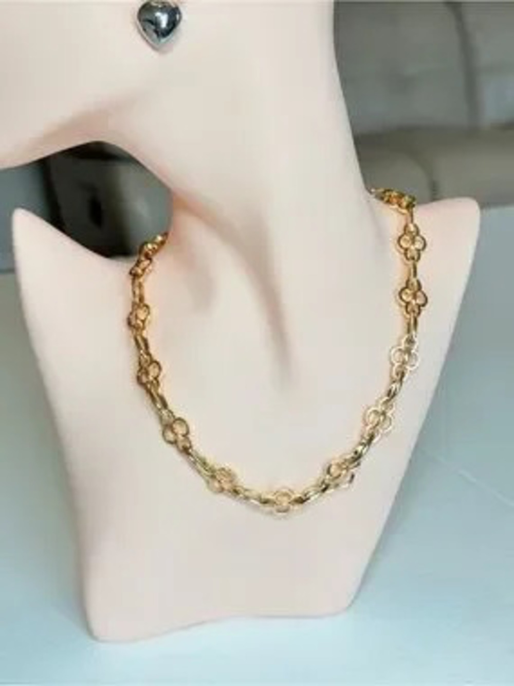 Gold Floral Link Necklace